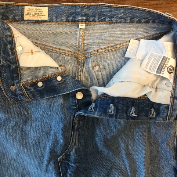 Levi Strauss Medium Blue Denim button up Slit Skirt - Picture 3 of 5